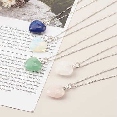 FASHEWELRY 50pcs Heart Shaped Stone Pendants Healing Chakra Crystal Gemstone Rock Charms Random Mixed Bulk for Valentine's  Day Gift Jewelry Making Hole: 2x7mm 1-Mixed Color-Heart-Random 50pcs